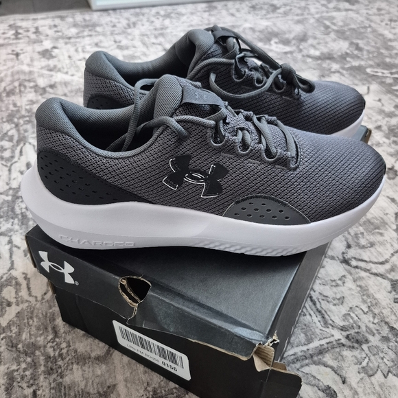 NWT Under Armour Men's Charcoal Athletic Sneakers - Picture 1 of 9